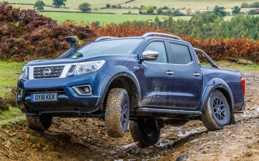 Nissan Navara AT32 Off-Roader by Arctic Trucks (D23) (UK) '2018